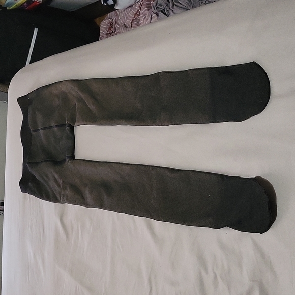 2 for 1 deal - Picture 2 of 3